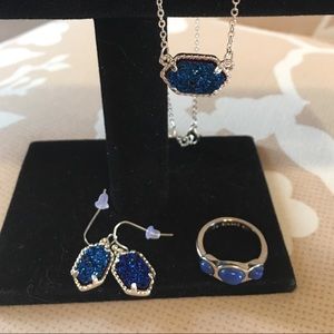 Blue stunner jewelry set with Lia Sophia ring
